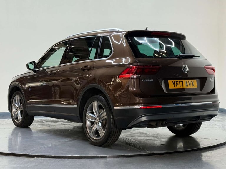 2017 Volkswagen Tiguan 2.0 TDI BlueMotion Tech SEL DSG 4Motion Euro 6 (s/s) 5dr SUV Diesel Automatic