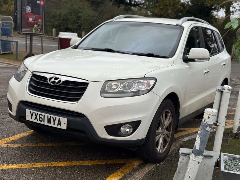2011 Hyundai Santa Fe 2.2 Santa Fe Premium CRDi 4WD 5dr SUV Diesel Manual