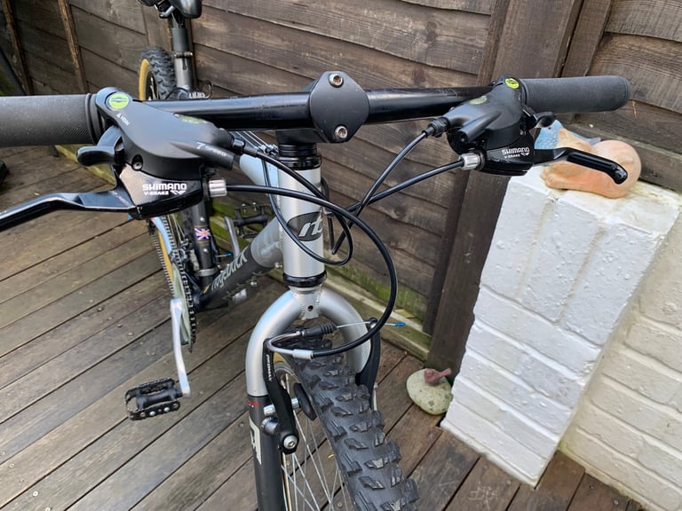 Retro Ridgeback Cyclone 26” Wheel Mountain Bike (Fully Serviced) 