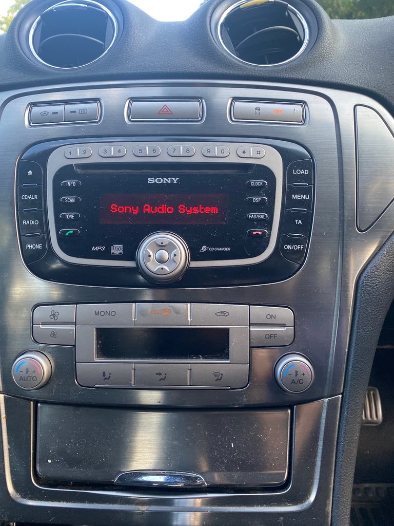 FORD, MONDEO, 2.0 TDCi Titanium MOT 09/2026 - Image 13