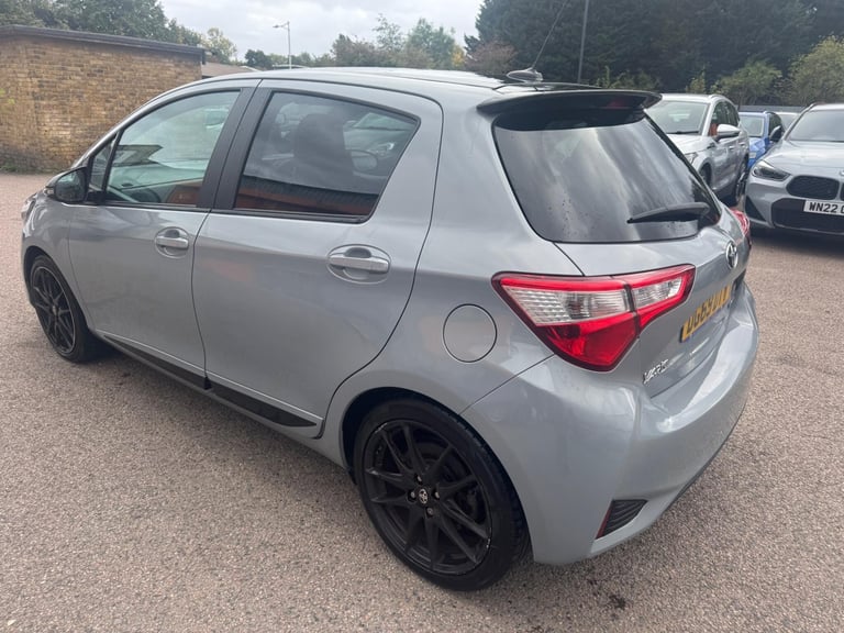 2019 Toyota Yaris 1.5 VVT-h GR SPORT E-CVT Euro 6 (s/s) 5dr HATCHBACK Petrol/Electric Hybrid Auto...