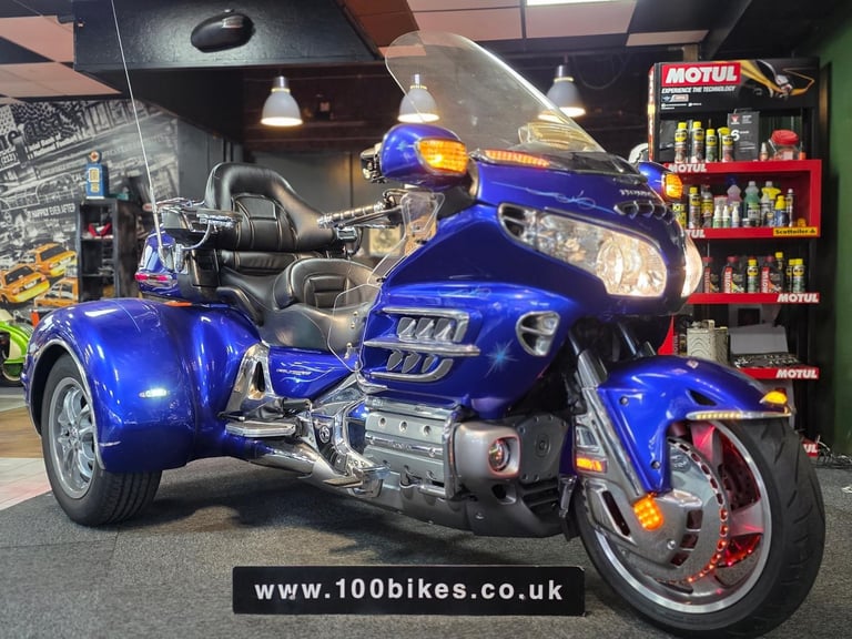 image for 2005 HONDA GL1800 GOLDWING CSC CALIFORNIA SIDE CAR TRIKE 18,000 MILE'S 