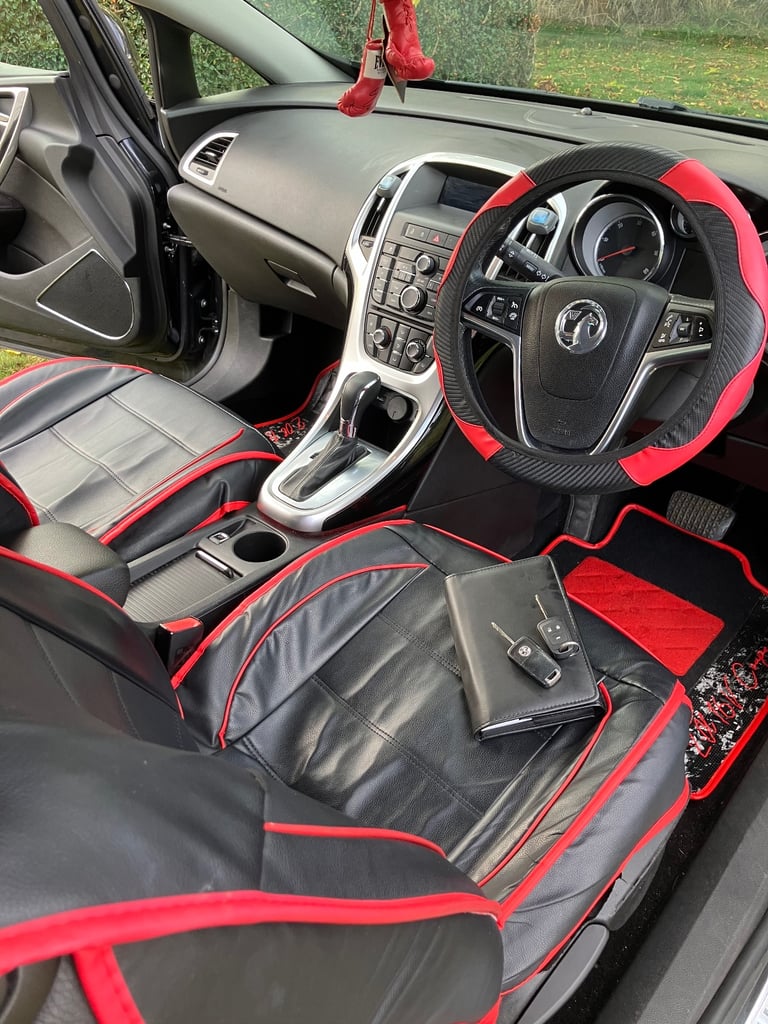 Vauxhall Astra 3 Door GTC CDTI SRi 16V 2.0 Diesel Automatic (2012).