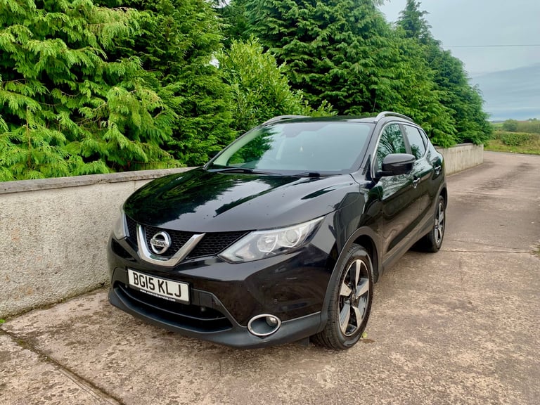 Nissan Qashqai **FULL YEARS MOT**
