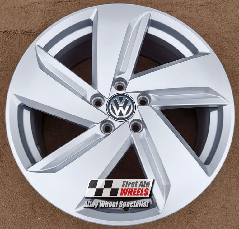 R625S Swap VW GOLF GTI 4X 18'' GENUINE MILTON KEYNES BRIGHT SILVER ALLOY WHEELS