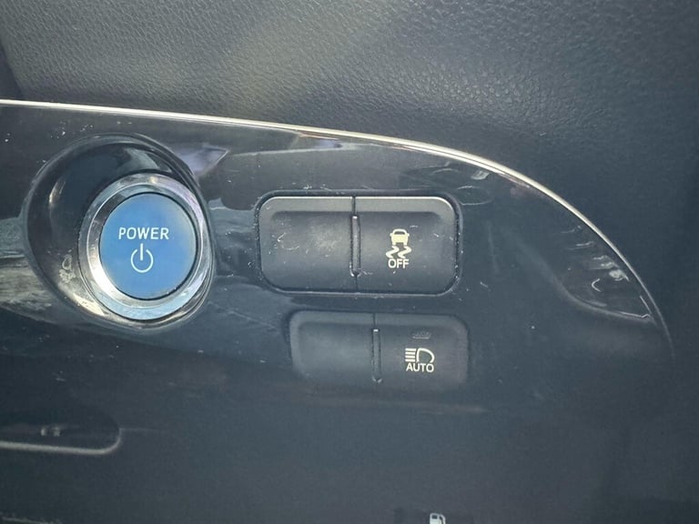 2016 Toyota Prius 1.8 VVT-h Active CVT Euro 6 (s/s) 5dr Hatchback Petrol/Ele Automatic