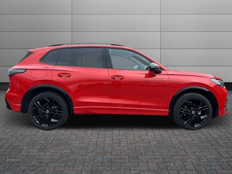 2024 Volkswagen Tiguan 1.5 eTSI (150ps) R-Line DSG Automatic SUV Hybrid Automatic
