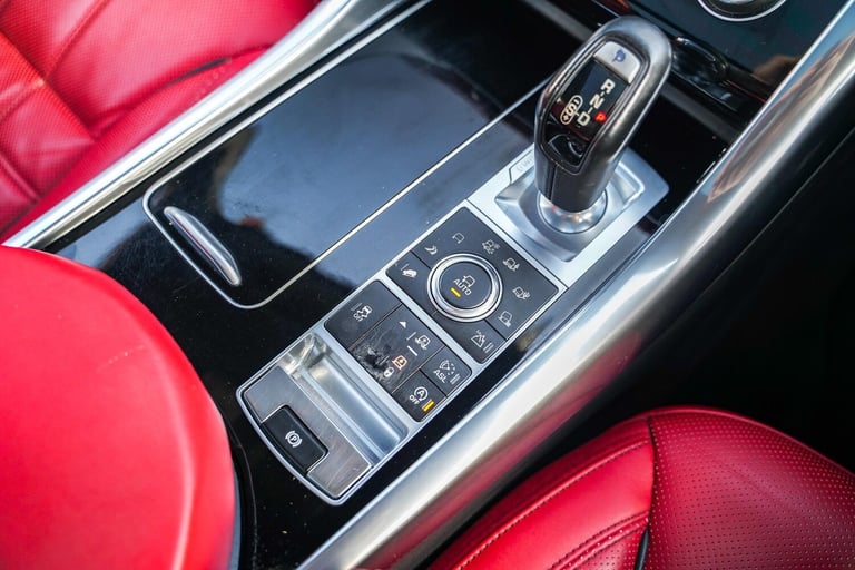 2014 Land Rover Range Rover Sport 3.0 SD V6 Autobiography Dynamic SUV 5dr Diesel Auto 4WD Euro 5 ...