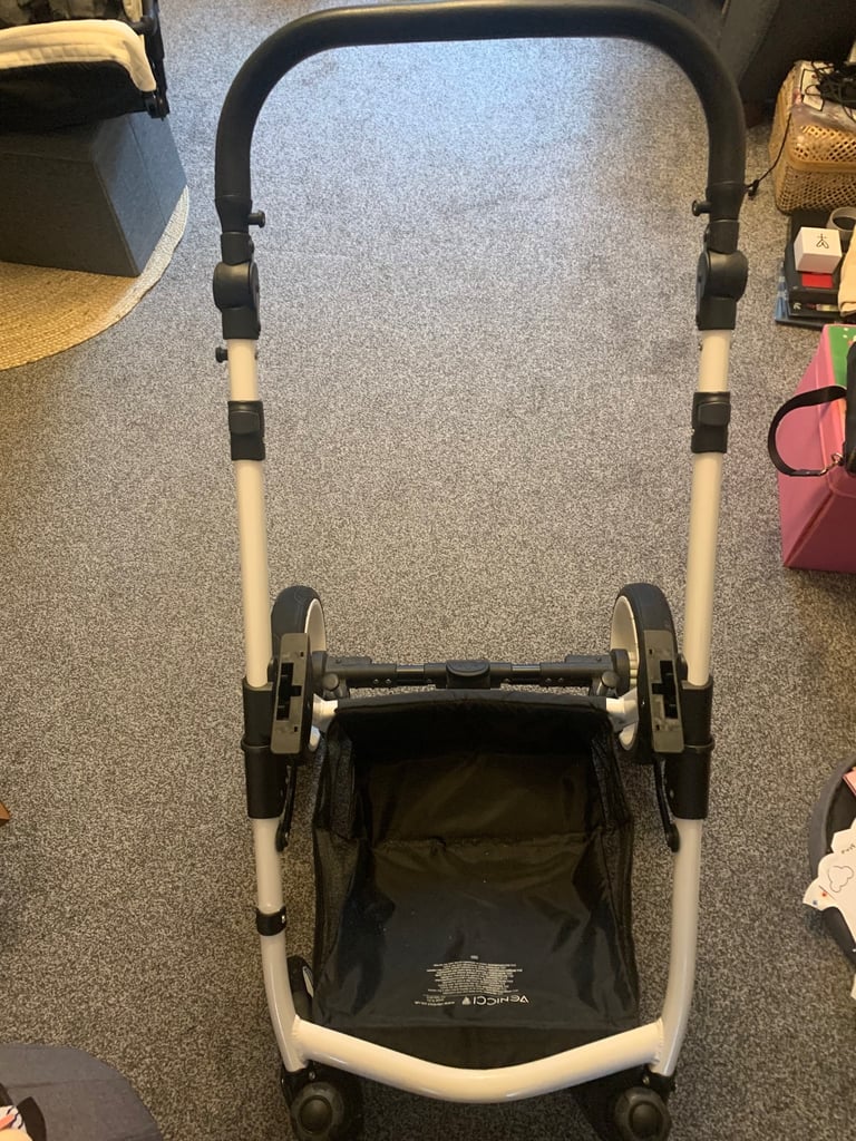 Venicci travel system - 3 in one pram
