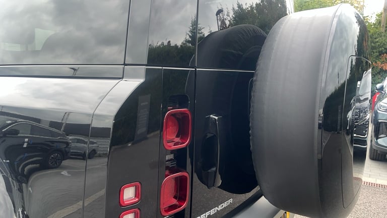 2023 Land Rover Defender 3.0 P400 XS Edition 90 3dr Auto - 22 Inch Alloys -
