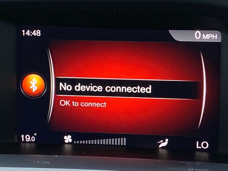 2017 Volvo V60 D2 [120] R DESIGN Nav 5dr Estate DIESEL Manual