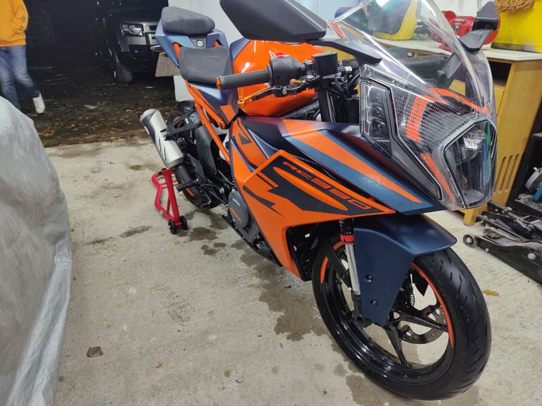 KTM, RC390 , 2022, 373 (cc)
