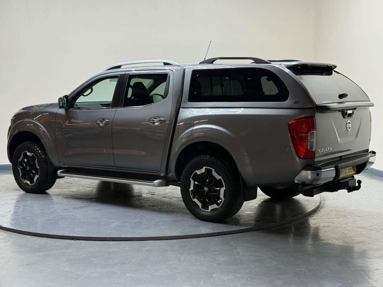 2020 Nissan Navara Double Cab Pick Up Tekna 2.3dCi 190 TT 4WD Auto PICK UP DIESEL Automatic