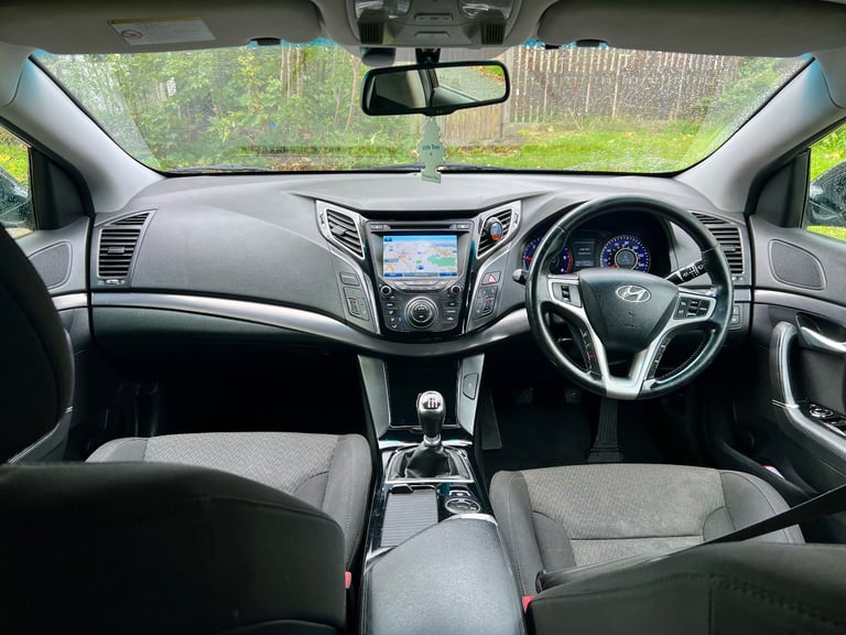 Hyundai, I40, Saloon, 2013, Manual, 1685 (cc), 4 doors