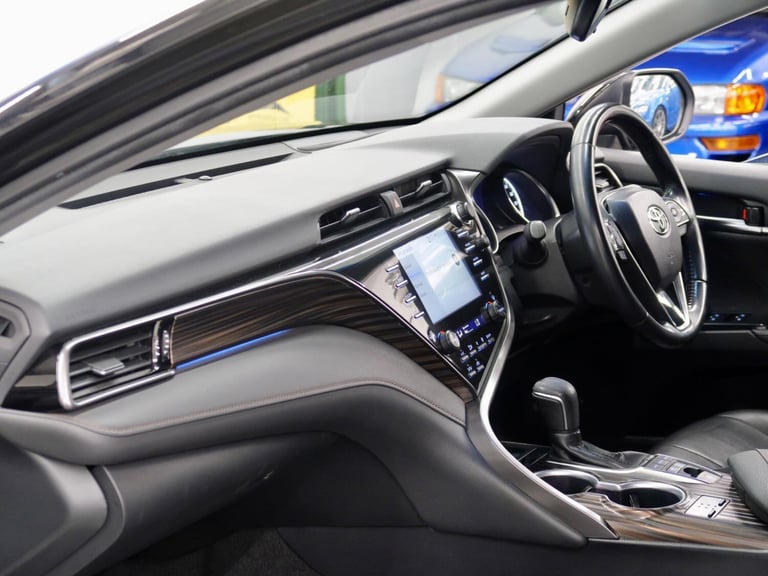 2020 Toyota Camry 2.5 VVT-h Excel CVT Euro 6 (s/s) 4dr Saloon Petrol/Electric Hybrid Automatic