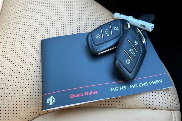 2024 MG MG HS 1.5 T-GDI Trophy 5dr ESTATE PETROL Manual