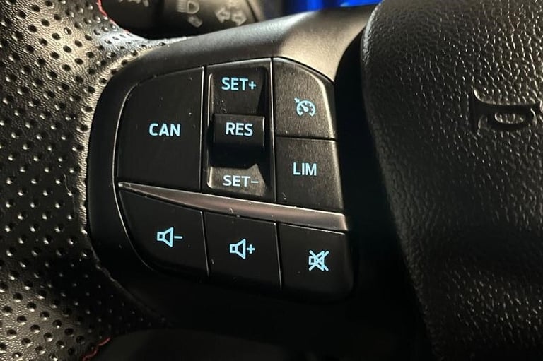 2024 Ford Puma 1.0 EcoBoost Hybrid mHEV ST-Line 5dr Manual Hatchback Petrol Manual