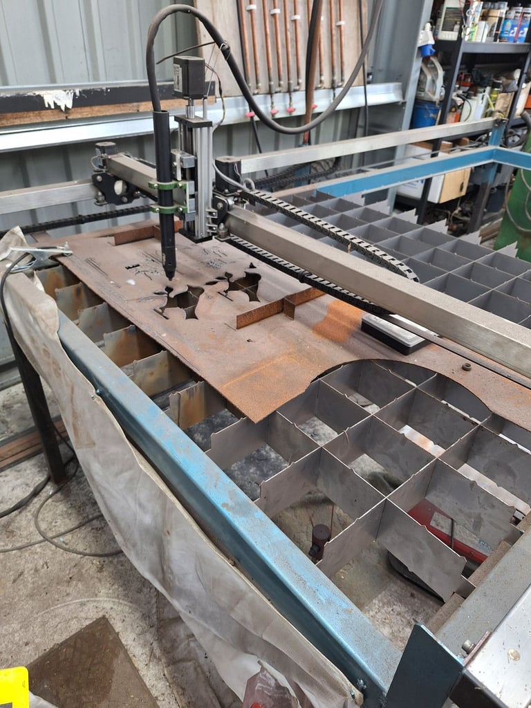 CNC Plasma cutting table complete setup with Oxford 350 cutmaker plasma cutter 9ft x 5ft table