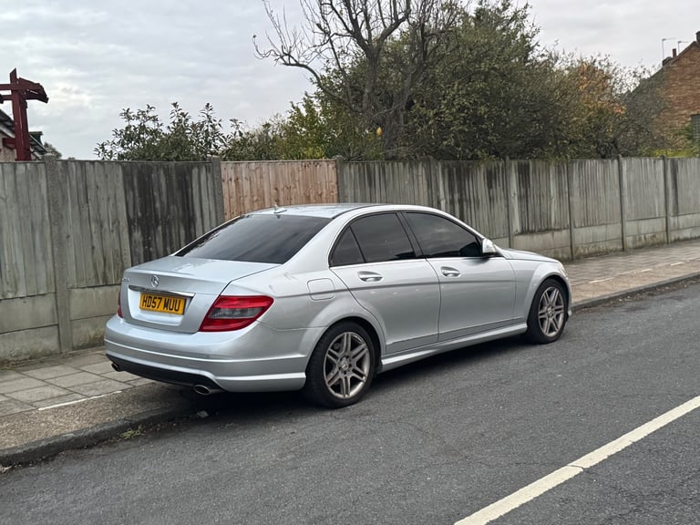 image for Mercedes-Benz, C CLASS, Saloon, 2008, Semi-Auto, 2996 (cc), 4 doors