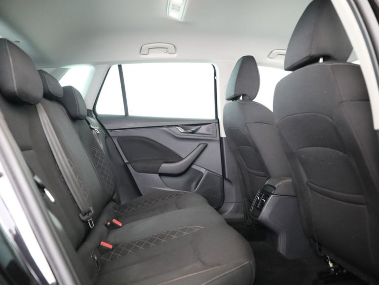 2022 Skoda Kamiq 1.5 TSI ACT SE Drive SUV 5dr Petrol DSG Euro 6 (s/s) (150 ps) HATCHBACK Petrol A...