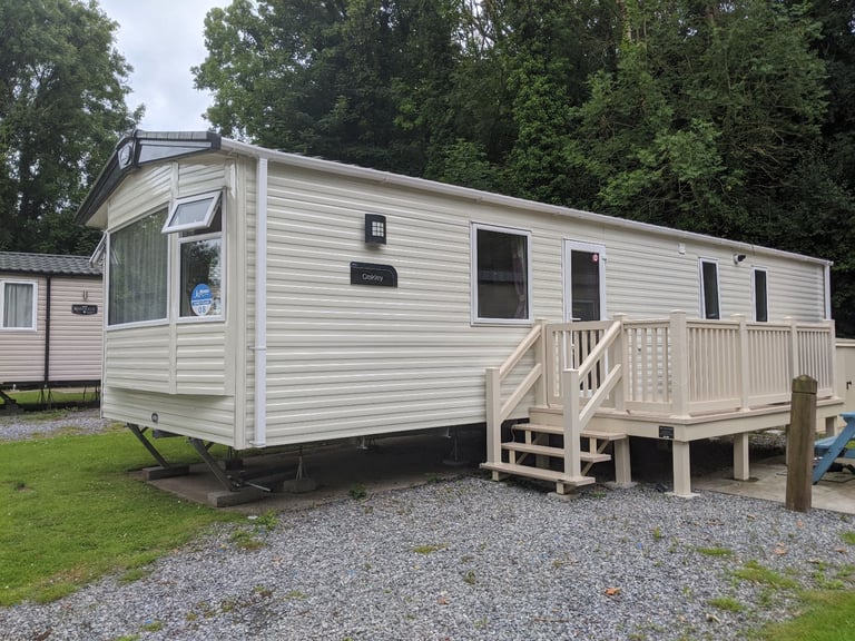 Kiln Park to rent/hire in Tenby. The caravan is an ABI OAKLEY, 3 bedroom that sleeps 8 people. 