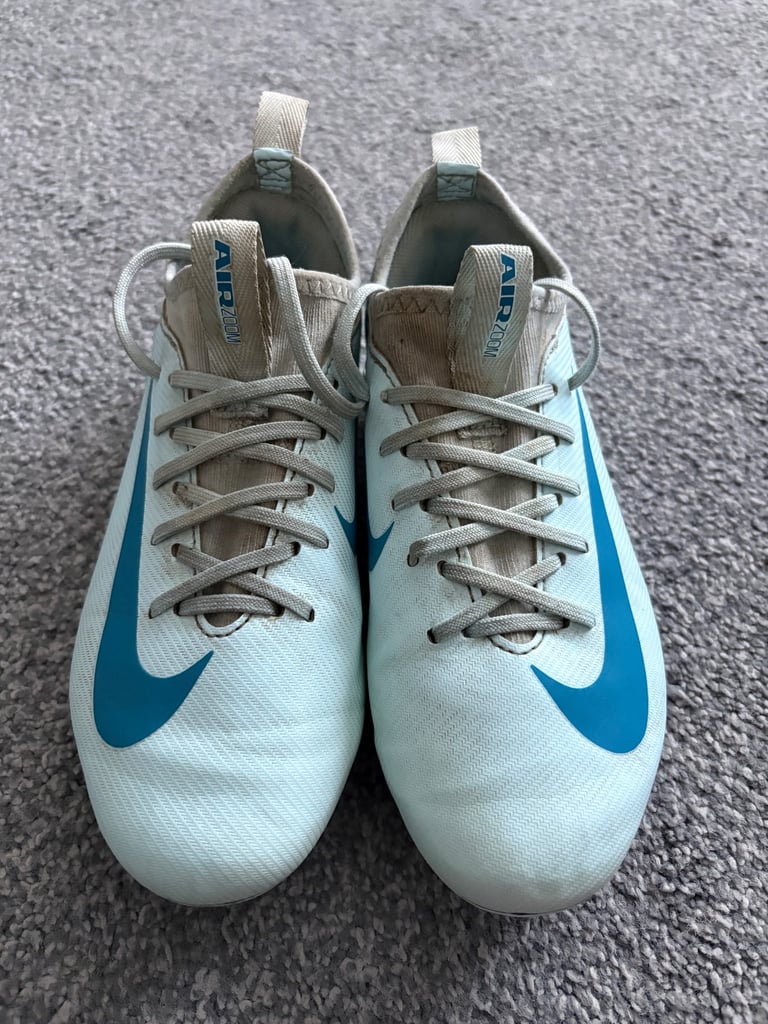 Kids football boots