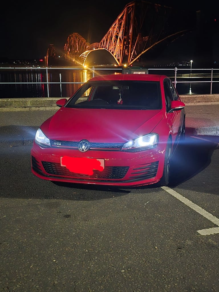 Volkswagen, GOLF, Hatchback, 2014, Manual, 1984 (cc), 5 doors