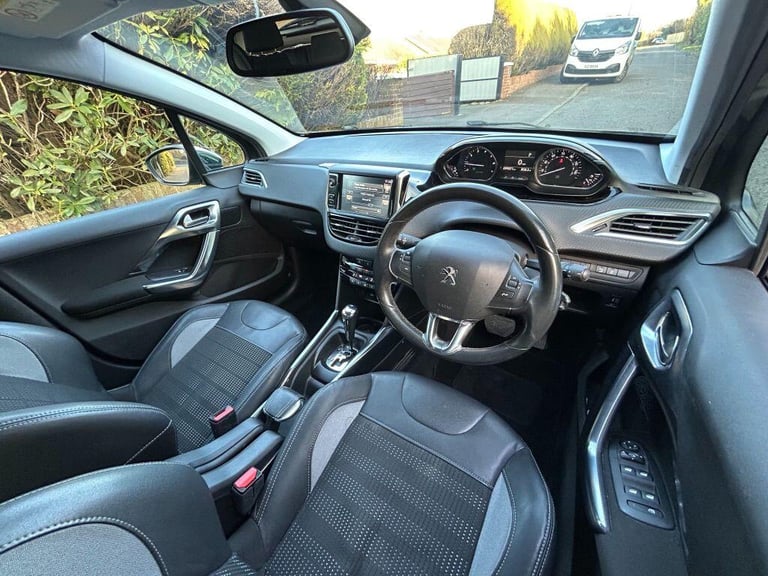 2015 Peugeot 2008 1.6 VTi Allure Auto Euro 5 5dr HATCHBACK Petrol Automatic