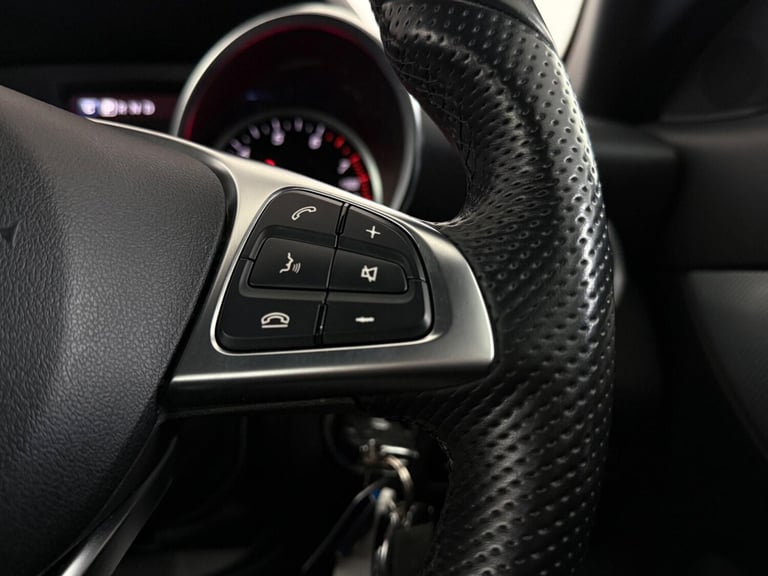 2018 Mercedes-Benz SLC SLC 200 AMG Line 2dr 9G-Tronic CONVERTIBLE PETROL Automatic