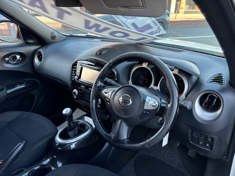 2014 Nissan Juke 1.5 dCi 8v n-tec SUV 5dr Diesel Manual Euro 5 (s/s) (110 ps) HATCHBACK Diesel Ma...