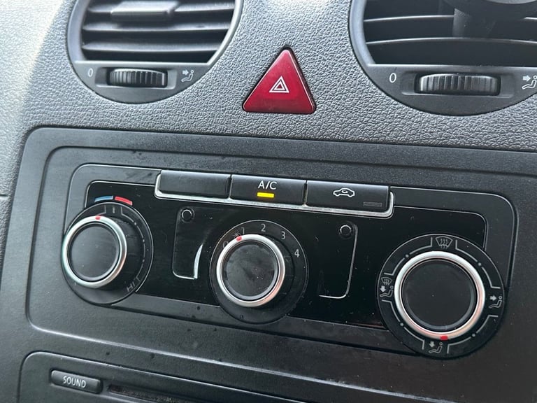 2015 Volkswagen Caddy 1.6 TDI C20 Startline Panel Van 4dr Diesel Manual L1 H1 (149 g/km, 101 bhp)...