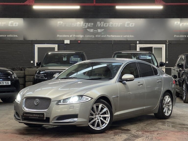 2012 Jaguar XF 3.0d V6 Luxury 4dr Auto SALOON DIESEL Automatic