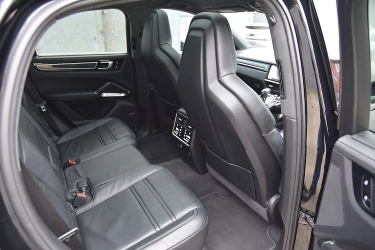 2019 Porsche Cayenne Turbo 5dr Tiptronic S [5 Seat] COUPE PETROL Automatic