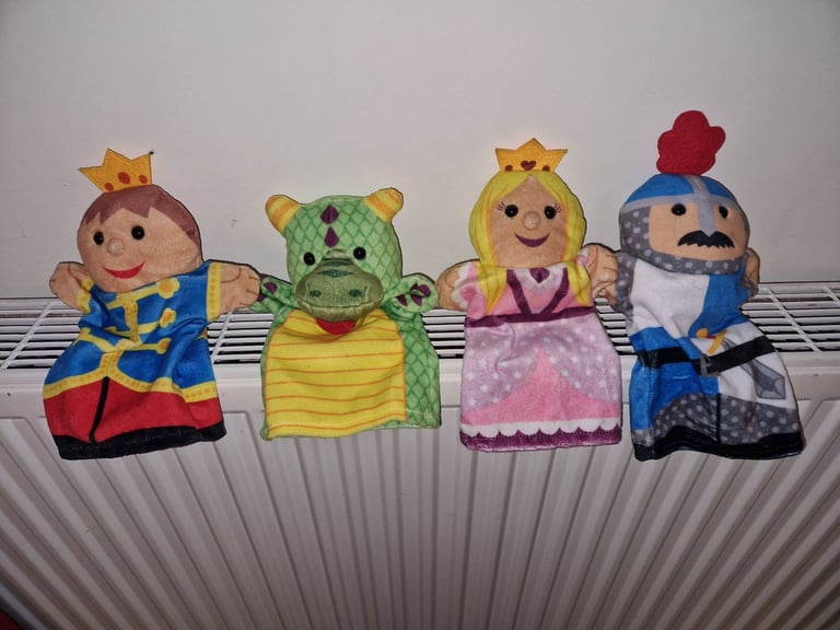 Le toy van Puppet show toy theatre