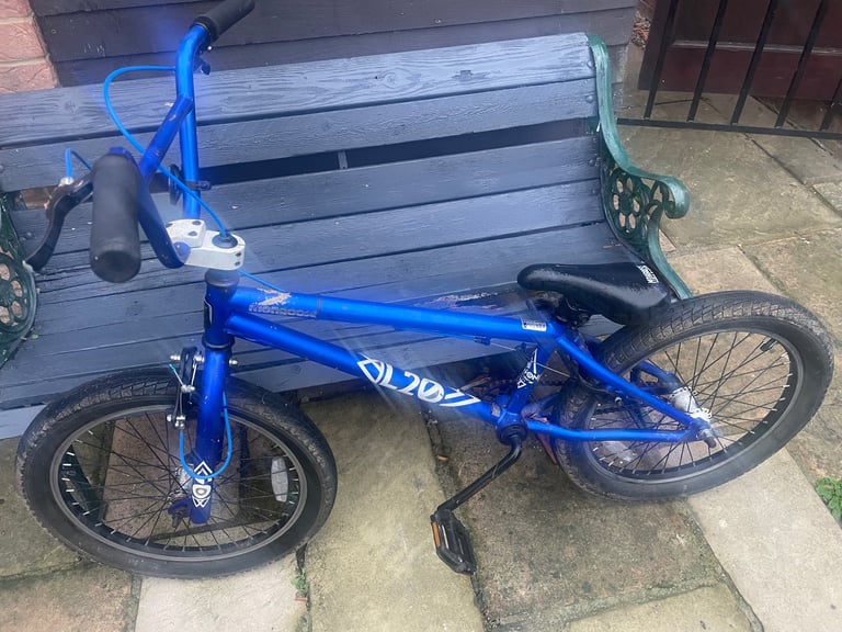 image for BMX bike mongoose 