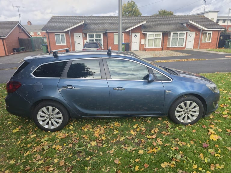2013 Vauxhall Astra 2.0 CDTi 16V SE [165] 5dr Auto ESTATE DIESEL Automatic