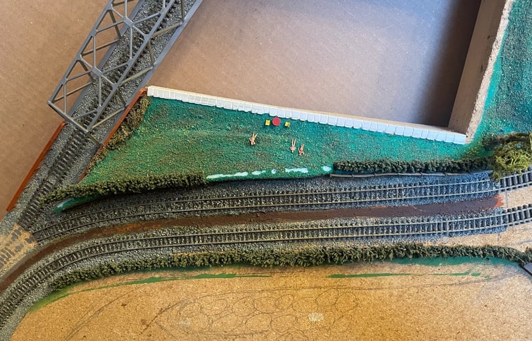 N Gauge model railway baseboard and scenery