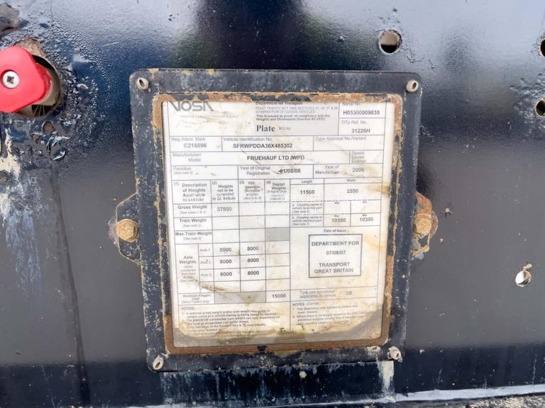 FRUEHAUF BULK TIPPING TRAILER 