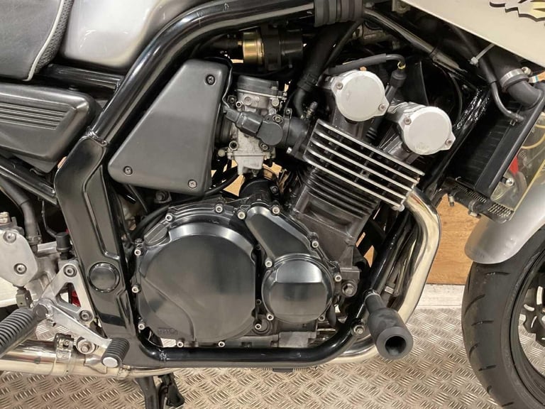 Yamaha FZS600 Fazer