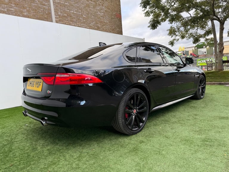 2016 Jaguar XF 3.0d V6 S 4dr Auto SALOON DIESEL Automatic