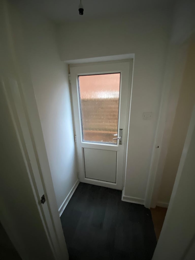 3 Bedroom Property For Sale - Clydach 