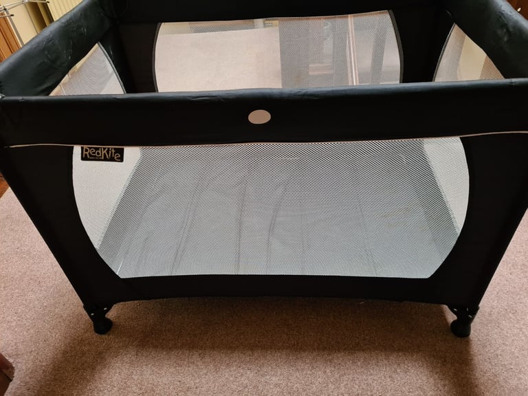 image for Travel cot Red Kite make