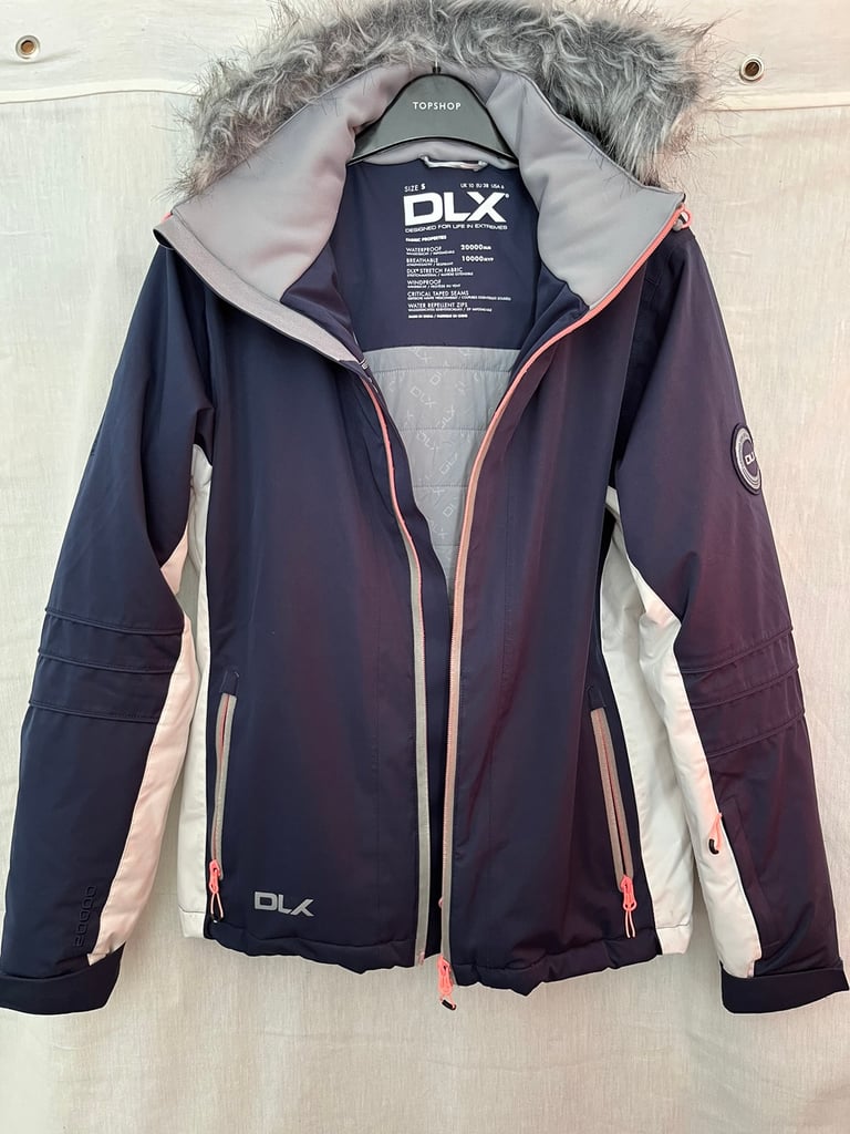 DLX Sandrine Recco Ski Jacket Size 10