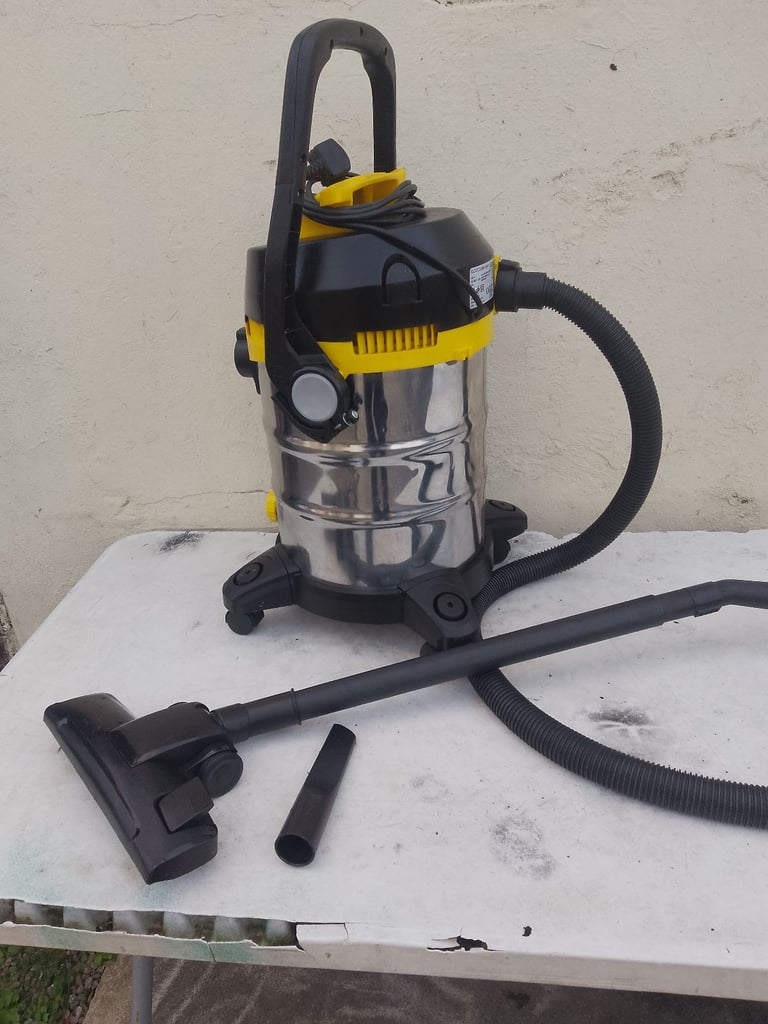 🛑 FREE DELIVERY 'STAINLESS STEEL'  WET&DRY CYLINDER VACUUM CLEANER 