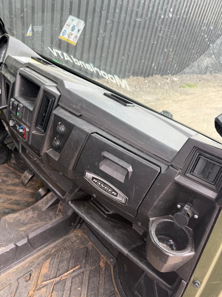 2018 ( 68 ) Polaris Ranger 1000 Diesel fully enclosed cab