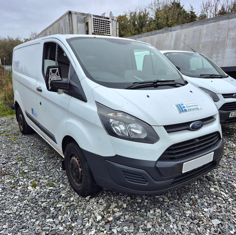 Ford Transit Custom 2.2 BREAKING PARTS SPARES ONLY 