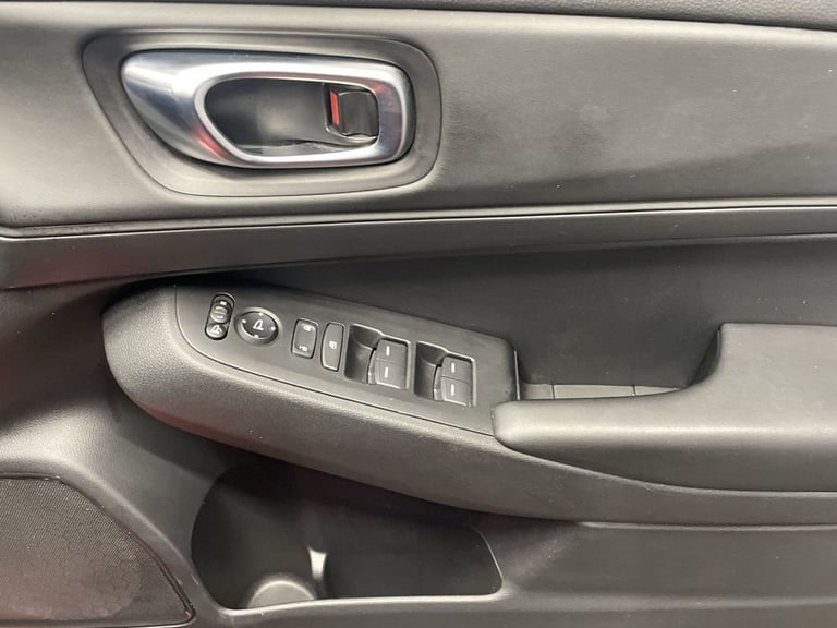 2022 22 HONDA HR-V 1.5 H I-MMD ELEGANCE SUV 5DR PETROL HYBRID CVT EURO 6 (S/S) (