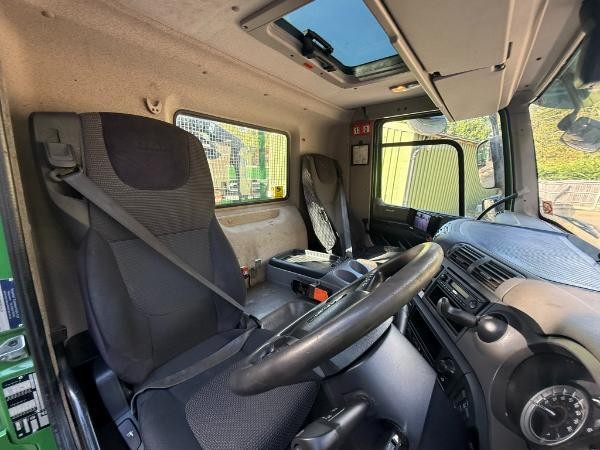 Daf CF330 Rear Mounted Remote Block Grab Crane 6x2 Rear Steer Lift Axle 