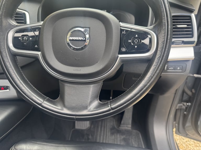 2018 Volvo XC90 T8 2.0 T8 TWIN ENGINE MOMENTUM PRO AWD 5DR Automatic 4x4 Petrol/Electric Automatic