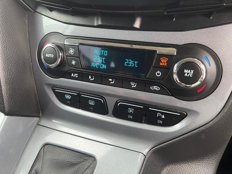 Ford, FOCUS, Estate, 2012, Semi-Auto, 1997 (cc), 5 doors